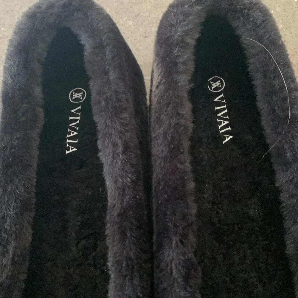 Vivaia Margot 2.0 Black Mink Faux Fur Flats 9